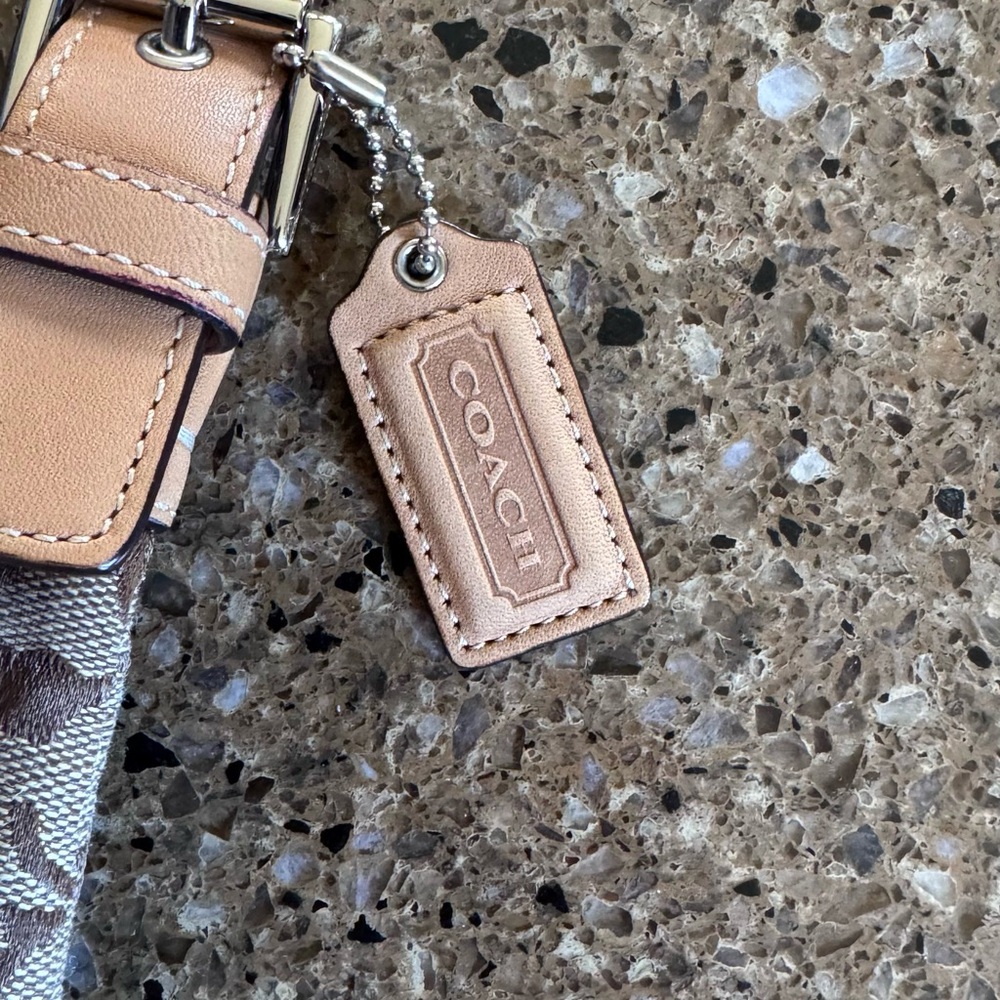 Vintage COACH Soho Brown crossbody/shoulder bag - Picture 7 of 12